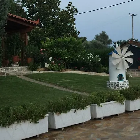 Georgia Βίλα *
